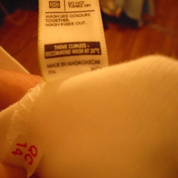 3/$20 Woolworths short sleeve top - Picture 5 of 8